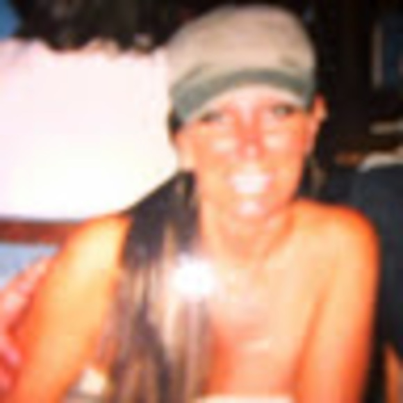 Meet your Posher, Jo-anne - Picture 1 of 1